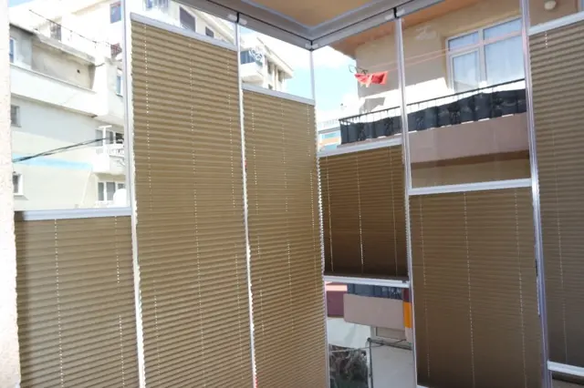 Cam Balkon Perdesi
